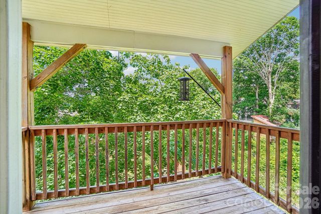25 Houston Street, Asheville, NC 28801