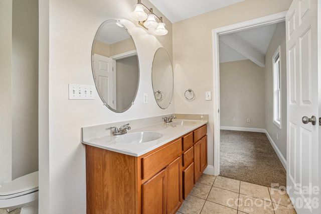 25 Houston Street, Asheville, NC 28801