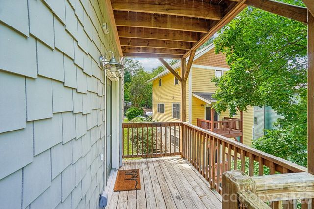 25 Houston Street, Asheville, NC 28801