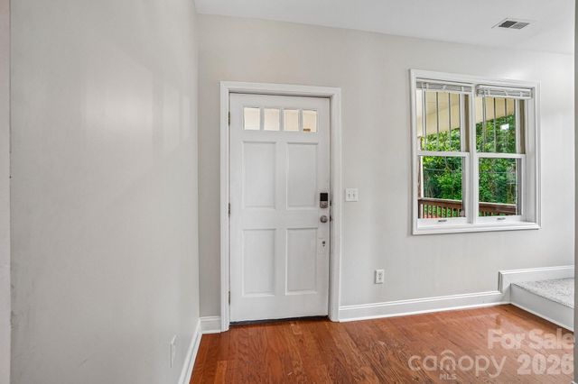 25 Houston Street, Asheville, NC 28801