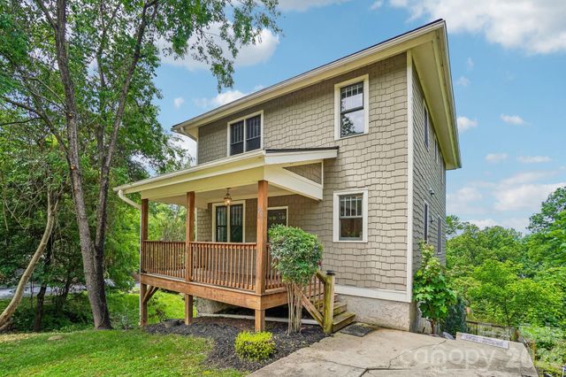25 Houston Street, Asheville, NC 28801