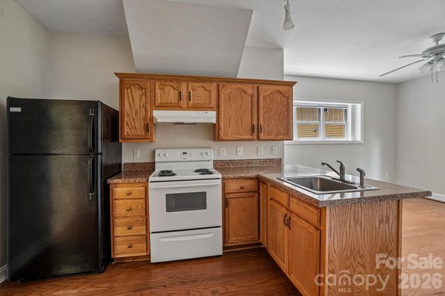 25 Houston Street, Asheville, NC 28801