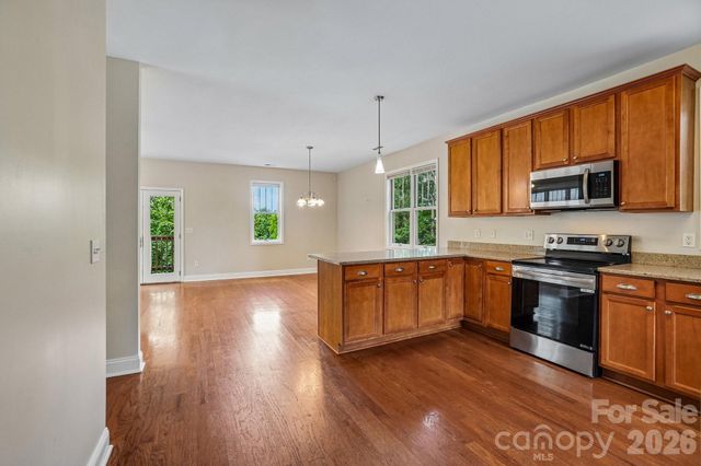 25 Houston Street, Asheville, NC 28801