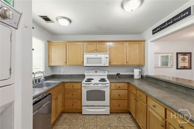 205 Pineview Drive A, Athens, GA 30606