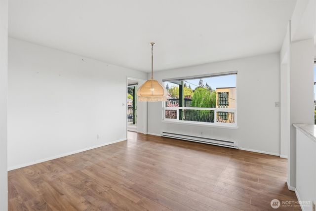1318 W Barrett Street, Seattle, WA 98119