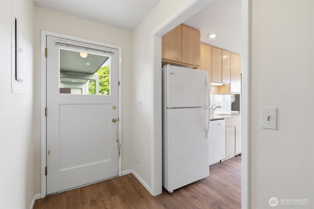 1318 W Barrett Street, Seattle, WA 98119