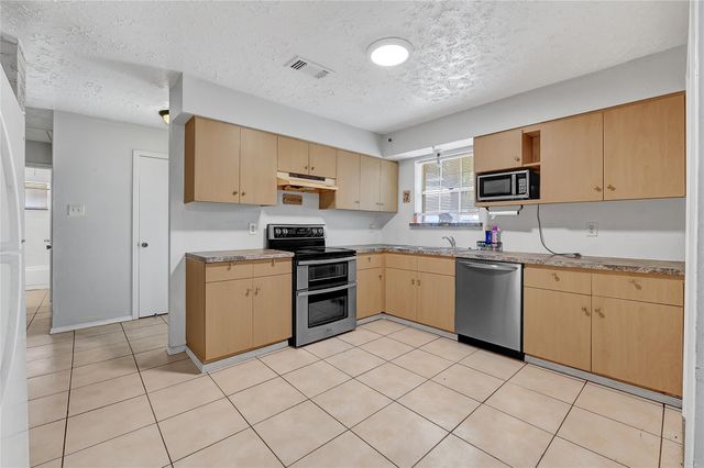 24110 Silversmith Lane, Katy, TX 77493