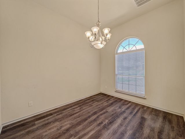 920 Macaw Way, Desoto, TX 75115
