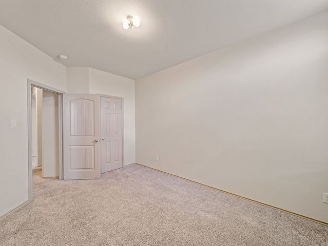 920 Macaw Way, Desoto, TX 75115