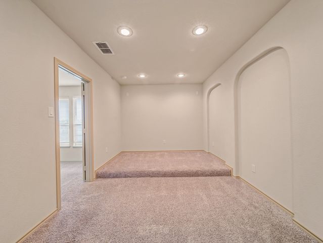 920 Macaw Way, Desoto, TX 75115
