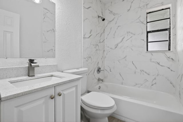 1708 NW 8th Avenue, Fort Lauderdale, FL 33311