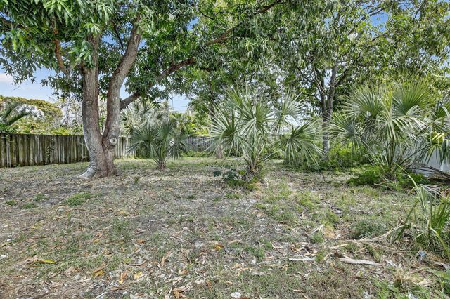 1708 NW 8th Avenue, Fort Lauderdale, FL 33311