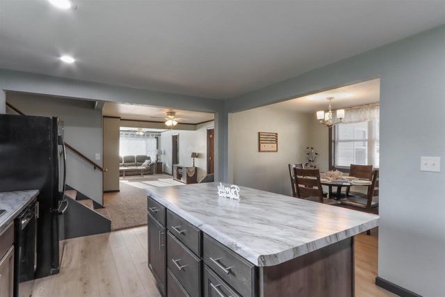 1404 CHURCHILL STREET, Waupaca, WI 54981
