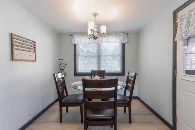 1404 CHURCHILL STREET, Waupaca, WI 54981