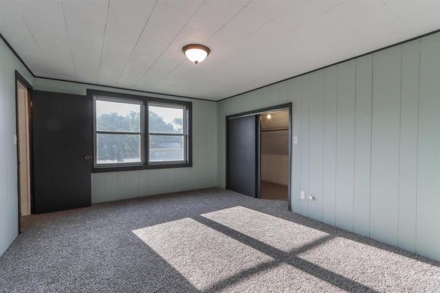1404 CHURCHILL STREET, Waupaca, WI 54981