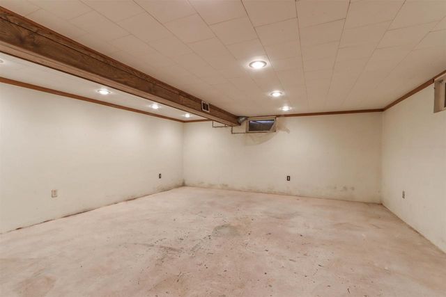 1404 CHURCHILL STREET, Waupaca, WI 54981