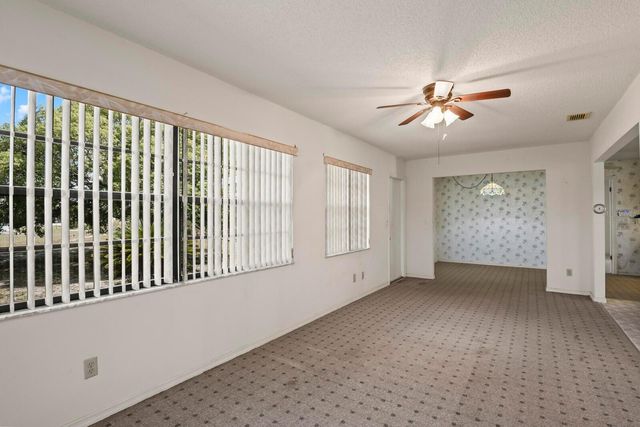914 SUN KEY COURT, Sun City Center, FL 33573