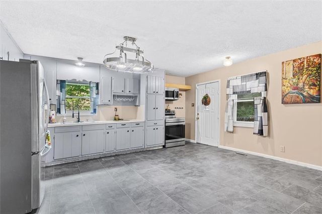 213 Gwendolyn Lee Lane, Dalton, GA 30721