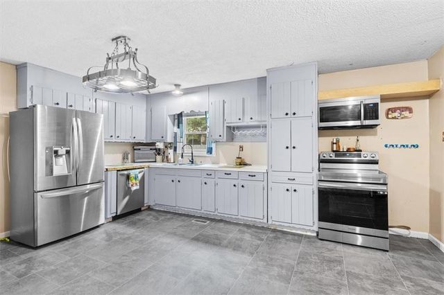 213 Gwendolyn Lee Lane, Dalton, GA 30721