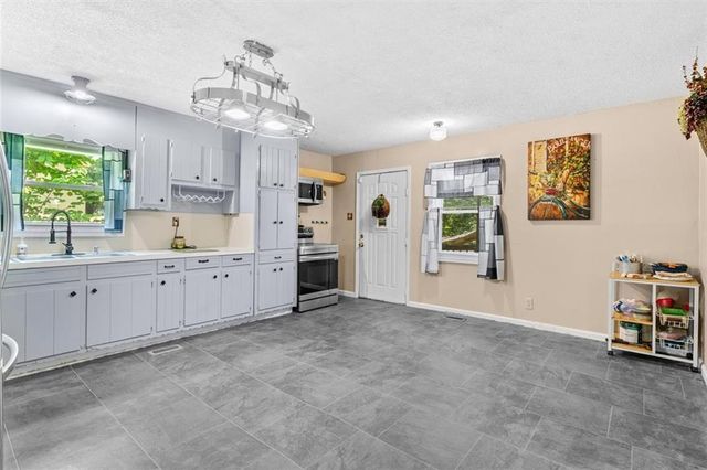 213 Gwendolyn Lee Lane, Dalton, GA 30721