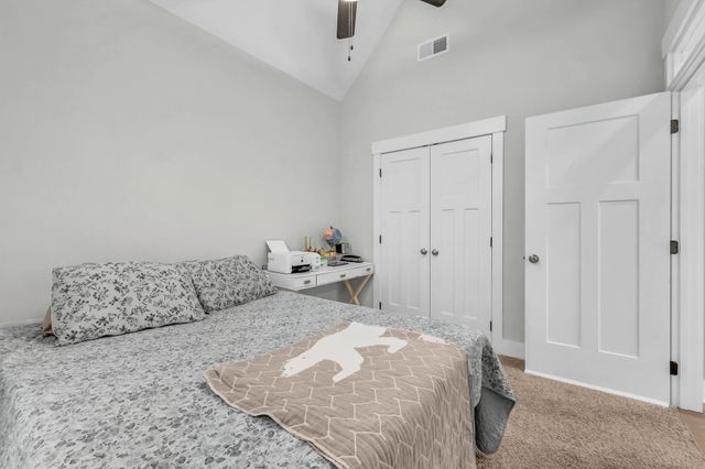 1582 Hereford Blvd, Clarksville, TN 37043