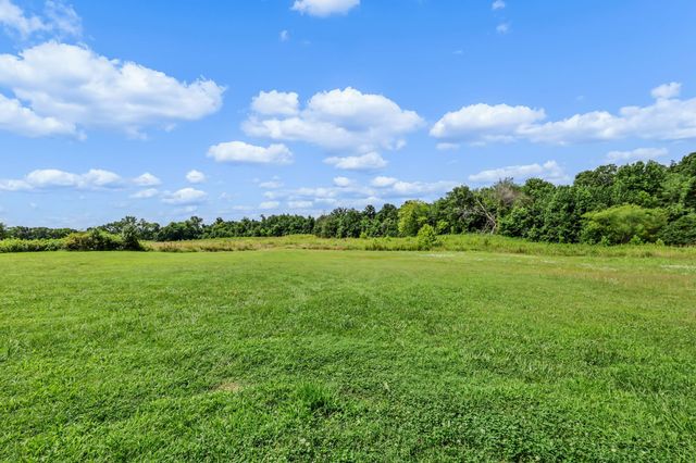 1582 Hereford Blvd, Clarksville, TN 37043