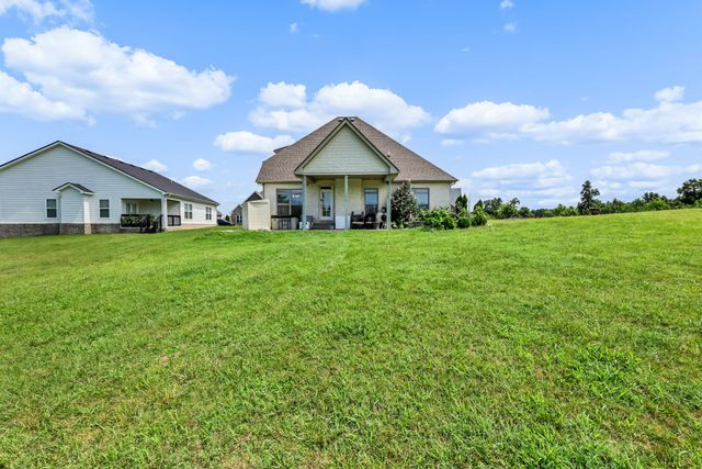 1582 Hereford Blvd, Clarksville, TN 37043