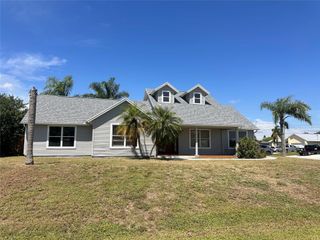 440 SW North Quick Circle, Port St Lucie, FL 34953