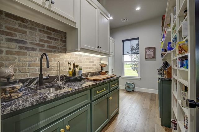 5668 Lamar Circle, Norman, OK 73072