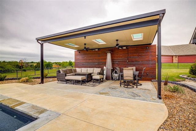 5668 Lamar Circle, Norman, OK 73072