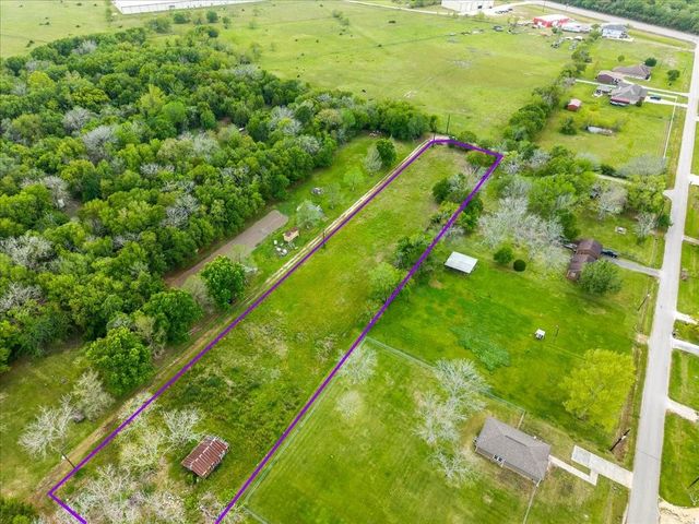 8011 Custer Street, Hitchcock, TX 77563