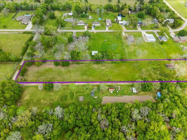 8011 Custer Street, Hitchcock, TX 77563