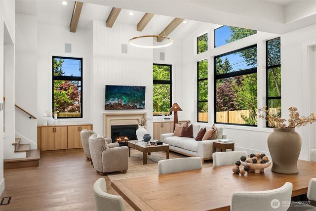 12606 NE 102nd Place, Kirkland, WA 98033