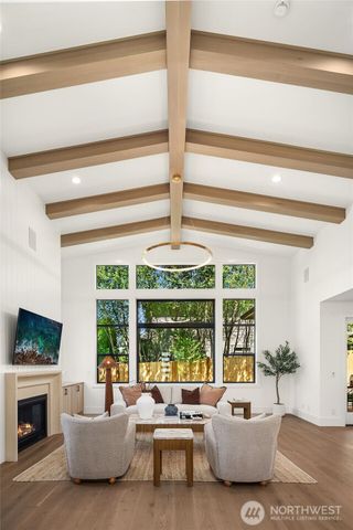 12606 NE 102nd Place, Kirkland, WA 98033