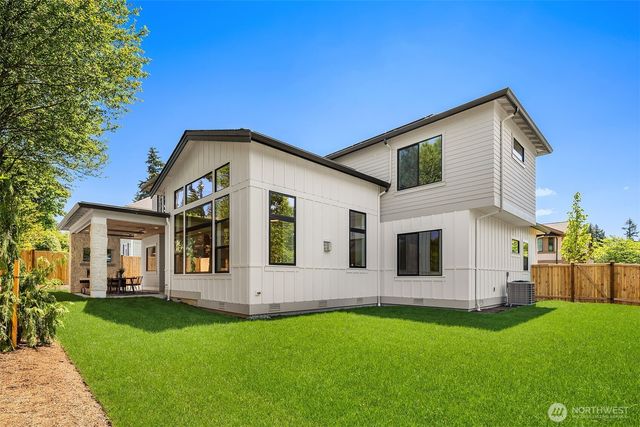 12606 NE 102nd Place, Kirkland, WA 98033