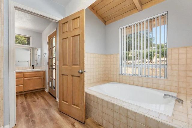 5434 Rainbow Heights Road, Fallbrook, CA 92028