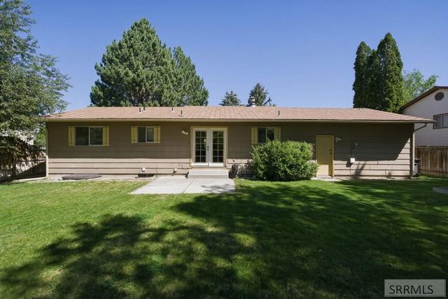 2339 Westcliff Drive, Idaho Falls, ID 83402