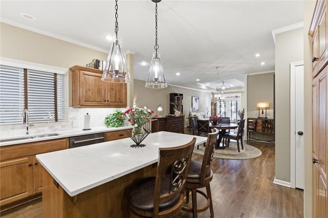 15703 Lowell Lane, Overland Park, KS 66223