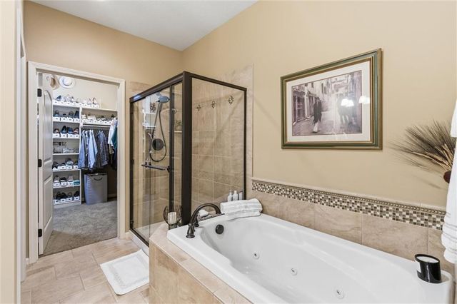 15703 Lowell Lane, Overland Park, KS 66223