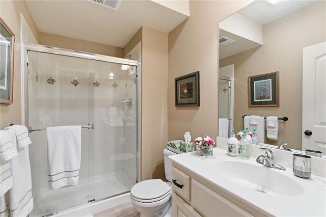 15703 Lowell Lane, Overland Park, KS 66223