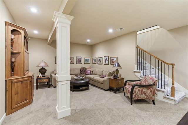 15703 Lowell Lane, Overland Park, KS 66223