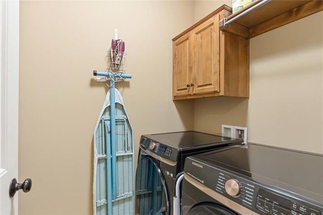 15703 Lowell Lane, Overland Park, KS 66223