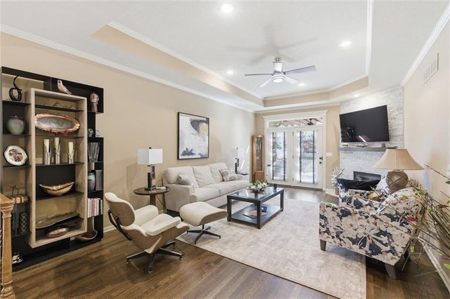 15703 Lowell Lane, Overland Park, KS 66223