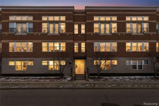 72 Clinton Street, Mt. Clemens, MI 48043