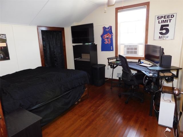 3219 WASHINGTON Avenue, Erie, PA 16508
