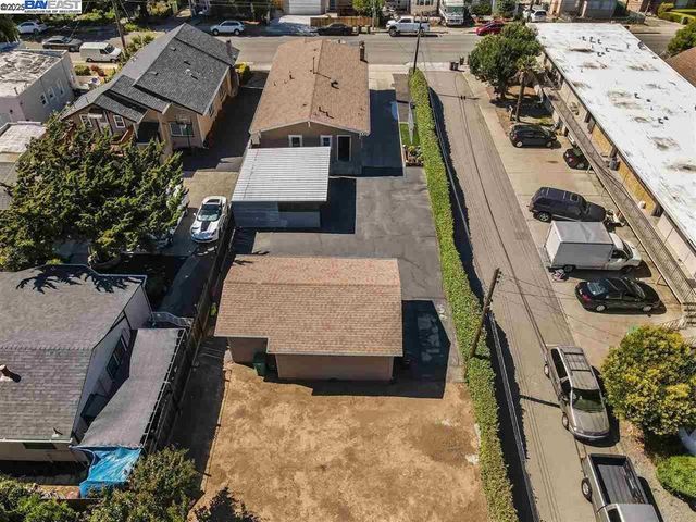1621 D ST, Hayward, CA 94541