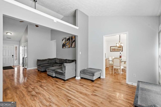 1684 Amhearst Walk Road, Lawrenceville, GA 30043