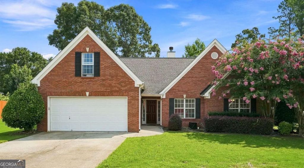 1684 Amhearst Walk Road, Lawrenceville, GA 30043