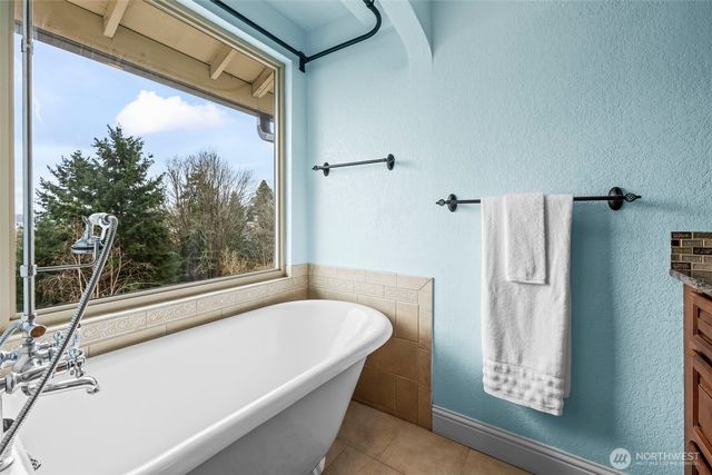 4909 N Orchard Street, Tacoma, WA 98407