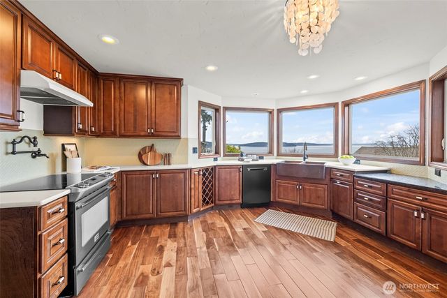 4909 N Orchard Street, Tacoma, WA 98407